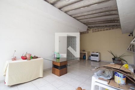 Casa para alugar com 170m², 3 quartos e 10 vagasQuintal