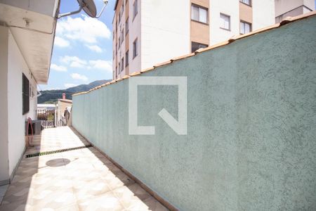 Casa para alugar com 170m², 3 quartos e 10 vagasQuintal