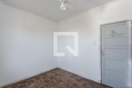 Quarto 2 de apartamento para alugar com 3 quartos, 85m² em Passo da Areia, Porto Alegre