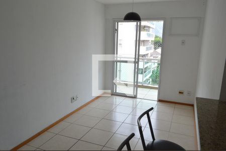 Sala de apartamento à venda com 2 quartos, 74m² em Taquara, Rio de Janeiro