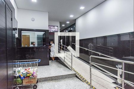 Studio à venda com 33m², 1 quarto e sem vaga Studio à venda com 33m², 1 quarto e sem vagaHall de Entrada