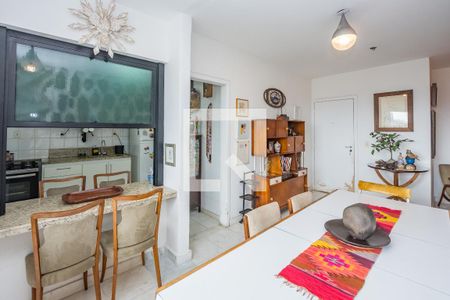 Sala  de apartamento à venda com 3 quartos, 90m² em Vila da Serra, Nova Lima