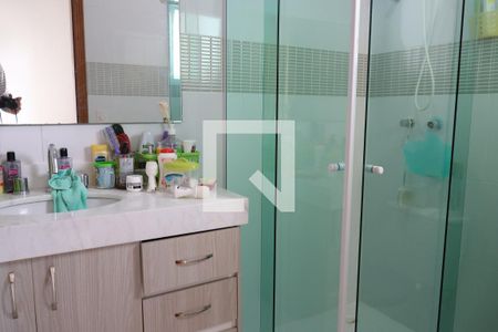 Casa à venda com 126m², 3 quartos e 2 vagasBanheiro da Suíte