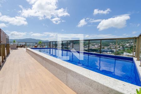 Apartamento para alugar com 60m², 1 quarto e 2 vagasPiscina