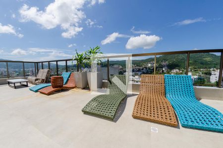 Apartamento para alugar com 60m², 1 quarto e 2 vagasPiscina