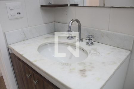 Apartamento para alugar com 57m², 2 quartos e 1 vagaBanheiro