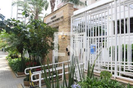 Apartamento para alugar com 57m², 2 quartos e 1 vagaFachada