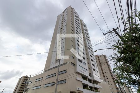 Apartamento para alugar com 77m², 2 quartos e 2 vagasFachada