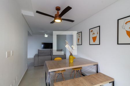 Apartamento para alugar com 77m², 2 quartos e 2 vagasSala