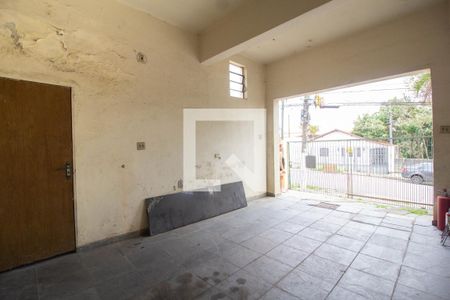 Casa para alugar com 50m², 1 quarto e 1 vaga Casa para alugar com 50m², 1 quarto e 1 vagaGaragem