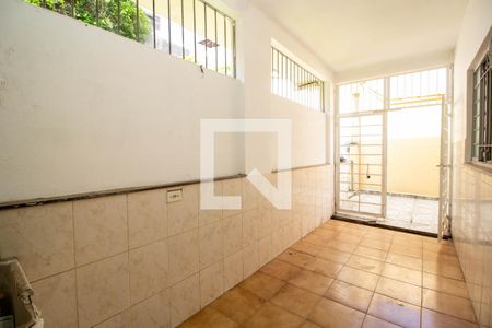 Casa para alugar com 50m², 1 quarto e 1 vaga Casa para alugar com 50m², 1 quarto e 1 vagaÁrea de Serviço