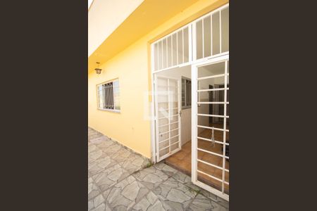 Casa para alugar com 50m², 1 quarto e 1 vaga Casa para alugar com 50m², 1 quarto e 1 vagaHall de Entrada