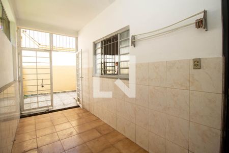 Casa para alugar com 50m², 1 quarto e 1 vaga Casa para alugar com 50m², 1 quarto e 1 vagaÁrea de Serviço