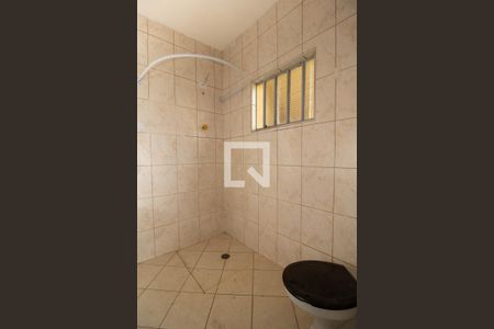Casa para alugar com 50m², 1 quarto e 1 vaga Casa para alugar com 50m², 1 quarto e 1 vagaBanheiro
