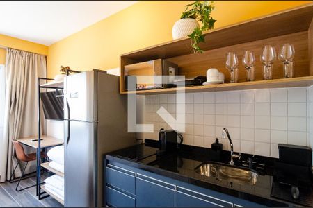 Studio para alugar com 17m², 1 quarto e sem vaga Studio para alugar com 17m², 1 quarto e sem vagaCozinha