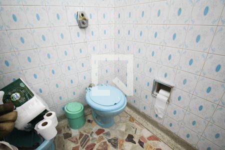 Casa à venda com 400m², 3 quartos e 5 vagasBanheiro da Suíte