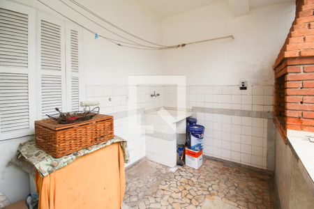 Casa à venda com 400m², 3 quartos e 5 vagasLavanderia 1/ Churrasqueira