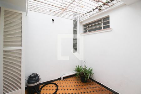 Casa à venda com 400m², 3 quartos e 5 vagasQuintal Quarto 2 e Sala