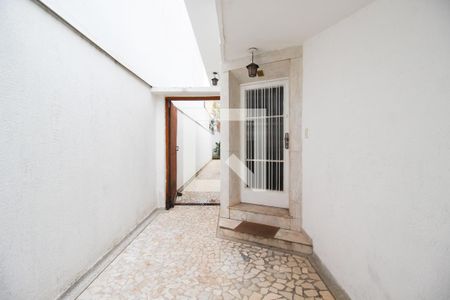 Casa à venda com 400m², 3 quartos e 5 vagasEntrada