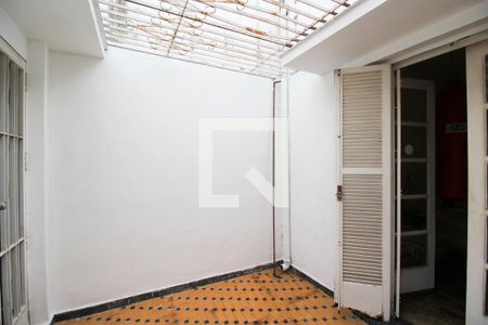 Casa à venda com 400m², 3 quartos e 5 vagasQuintal Quarto 2 e Sala