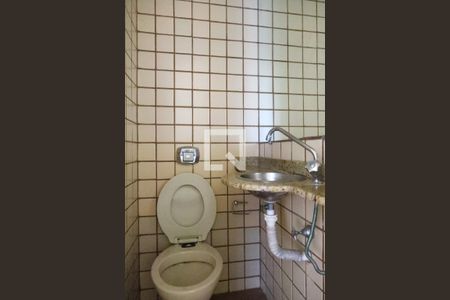 Apartamento para alugar com 70m², 2 quartos e 1 vaga Apartamento para alugar com 70m², 2 quartos e 1 vagaBanheiro