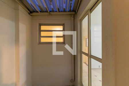 Vista para o Jardim de Inverno de apartamento à venda com 2 quartos, 70m² em Pinheiros, São Paulo