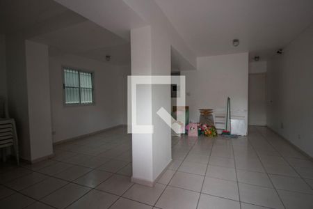 Apartamento para alugar com 49m², 2 quartos e 1 vaga Apartamento para alugar com 49m², 2 quartos e 1 vagaÁrea comum - Salão de festas