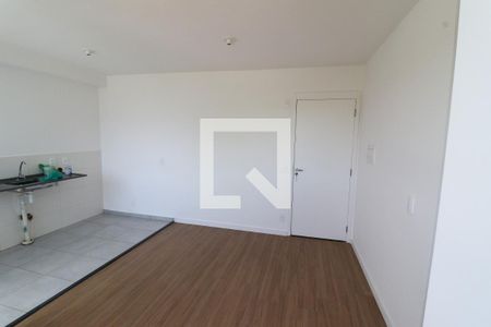 Sala de TV de apartamento para alugar com 2 quartos, 42m² em Penha de França, São Paulo