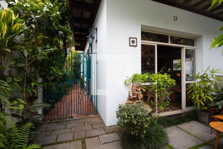 Casa à venda com 360m², 4 quartos e 4 vagasJardim da Frente Entrada