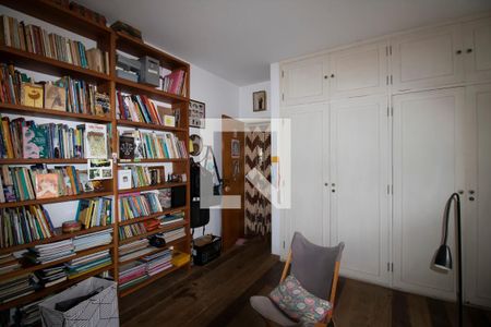 Casa à venda com 360m², 4 quartos e 4 vagasQuarto 2