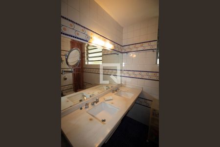 Casa à venda com 360m², 4 quartos e 4 vagasSuite do Quarto 1