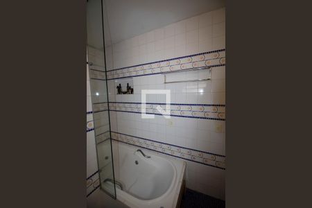 Casa à venda com 360m², 4 quartos e 4 vagasSuite do Quarto 1