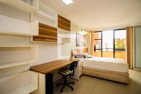 Quarto de kitnet/studio para alugar com 1 quarto, 29m² em Asa Norte, Brasília