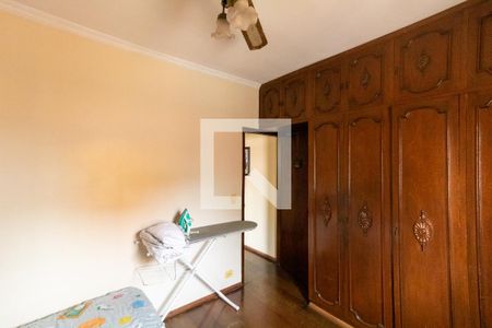 Casa à venda com 180m², 4 quartos e 2 vagas Casa à venda com 180m², 4 quartos e 2 vagasQuarto 3