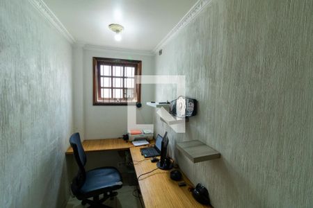 Casa à venda com 180m², 4 quartos e 2 vagas Casa à venda com 180m², 4 quartos e 2 vagasQuarto 4