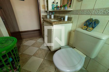 Casa à venda com 180m², 4 quartos e 2 vagas Casa à venda com 180m², 4 quartos e 2 vagasBanheiro