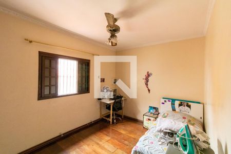 Casa à venda com 180m², 4 quartos e 2 vagas Casa à venda com 180m², 4 quartos e 2 vagasQuarto 3