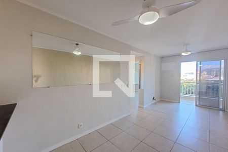 Apartamento para alugar com 70m², 3 quartos e 1 vagaSala