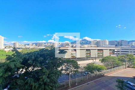 Apartamento para alugar com 70m², 3 quartos e 1 vagaVista