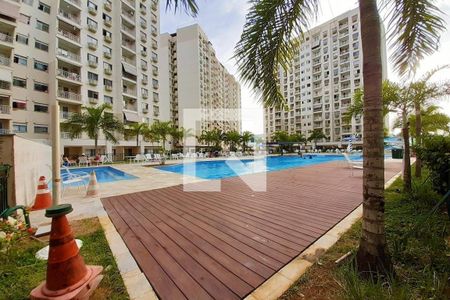Apartamento para alugar com 70m², 3 quartos e 1 vagaÁrea comum - Piscina
