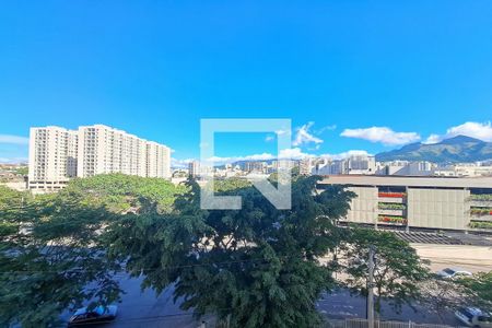 Apartamento para alugar com 70m², 3 quartos e 1 vagaVista