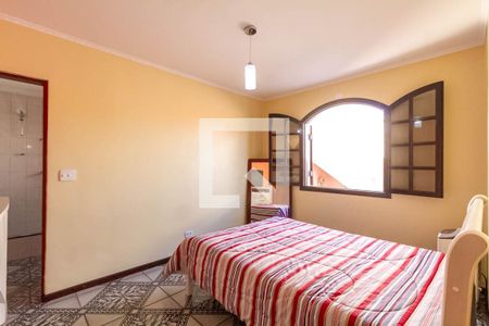 Casa à venda com 144m², 3 quartos e 2 vagas Casa à venda com 144m², 3 quartos e 2 vagasSuíte