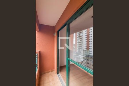 Apartamento para alugar com 79m², 3 quartos e 2 vagasVaranda