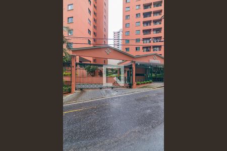 Apartamento para alugar com 79m², 3 quartos e 2 vagasFachada