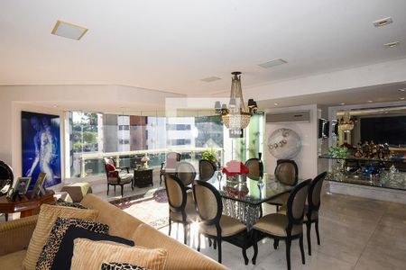 Sala de jantar de apartamento à venda com 3 quartos, 270m² em Vila Morumbi, São Paulo