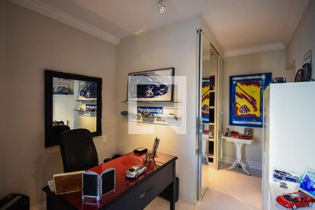 Apartamento à venda com 230m², 3 quartos e 3 vagas Apartamento à venda com 230m², 3 quartos e 3 vagasSuíte 3