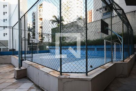 Apartamento à venda com 230m², 3 quartos e 3 vagas Apartamento à venda com 230m², 3 quartos e 3 vagasQuadra