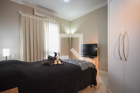 Apartamento à venda com 230m², 3 quartos e 3 vagas Apartamento à venda com 230m², 3 quartos e 3 vagasSuíte 2