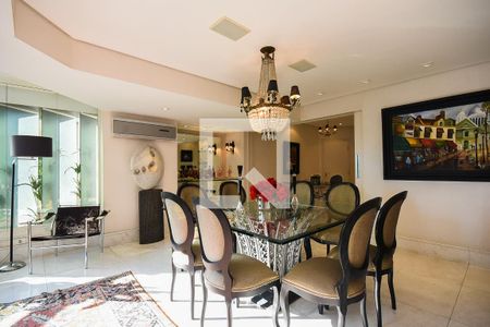 Sala de jantar de apartamento à venda com 3 quartos, 270m² em Vila Morumbi, São Paulo