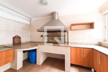 Apartamento para alugar com 190m², 4 quartos e 2 vagasÁrea comum - Churrasqueira